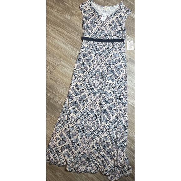NWT Jessica Simpson White W/blue & Pink Print Sleeveless Maternity Dress Sz Med - Picture 1 of 6